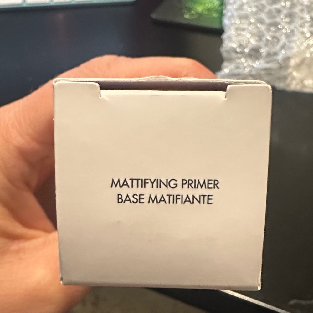 LORAC Pro Skin Mattifying Primer in White - Picture 5 of 6